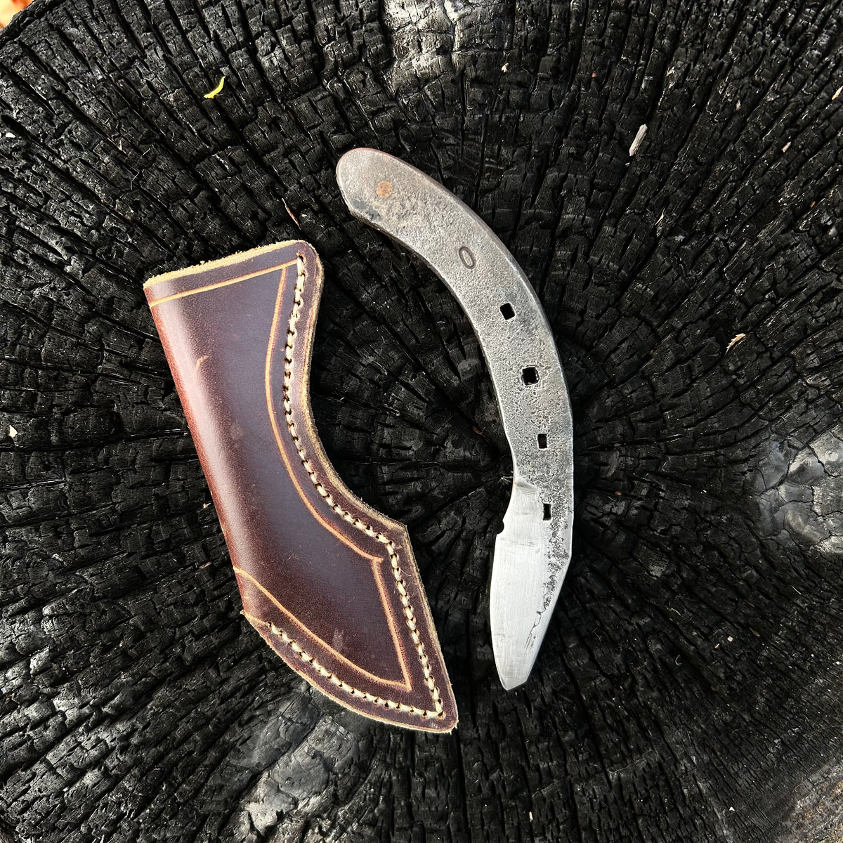 Horseshoe knife with handmade leather sheath rothshank