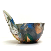 Rainbow handle bowl