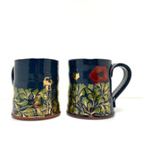 Black ginkgo and poppy mug