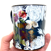 Black and white zinnia mug